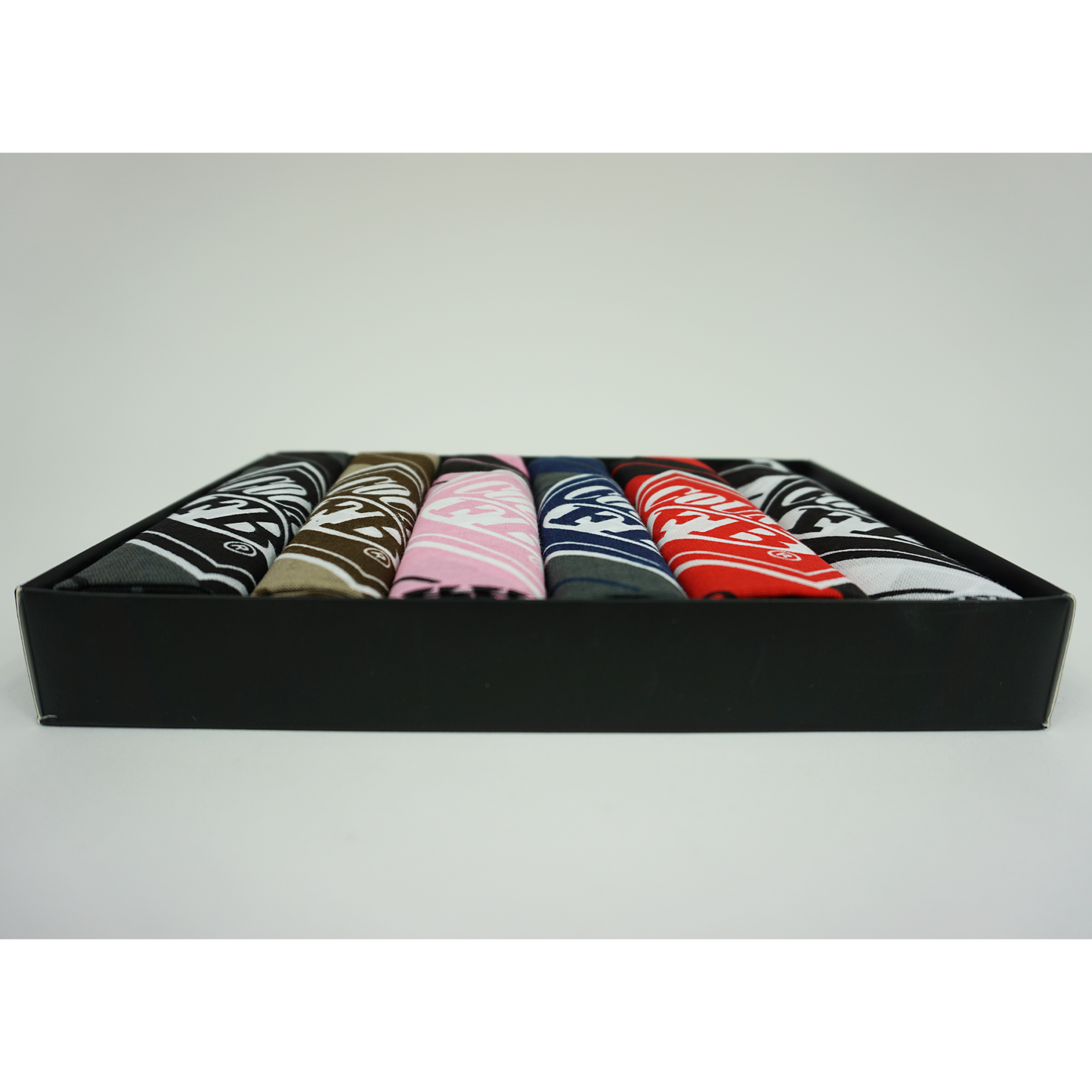 FB County Charlie Brown Bandana Pack